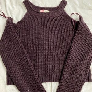 Women’s sweater